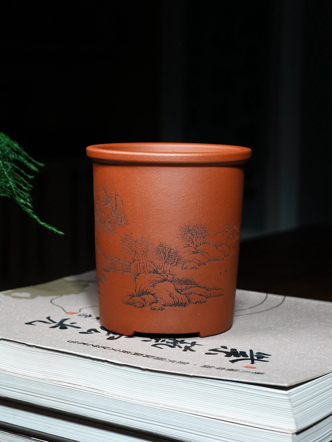 经典圆盆 · 紫砂花盆 实拍角度3