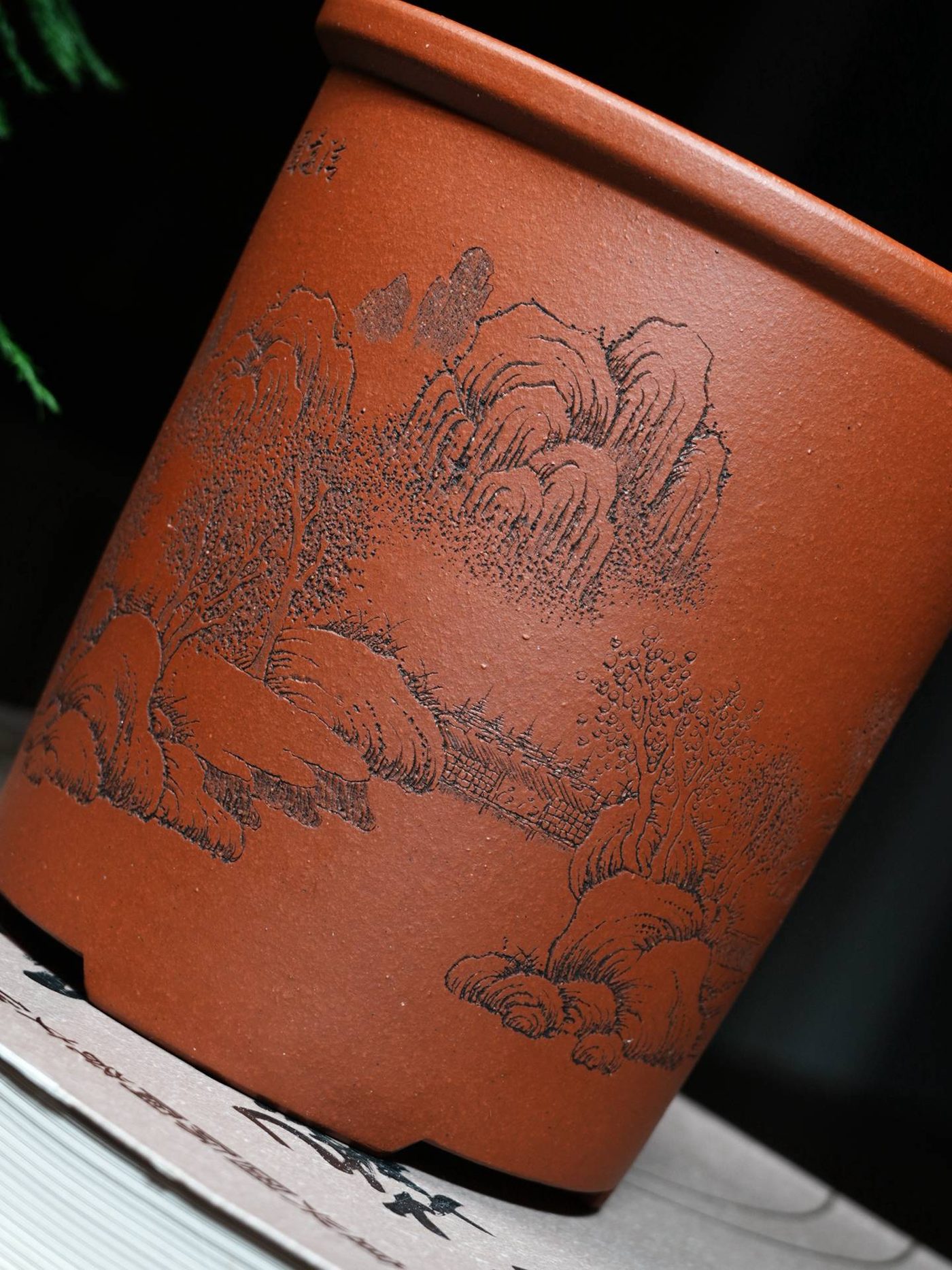 经典圆盆 · 紫砂花盆 实拍角度8