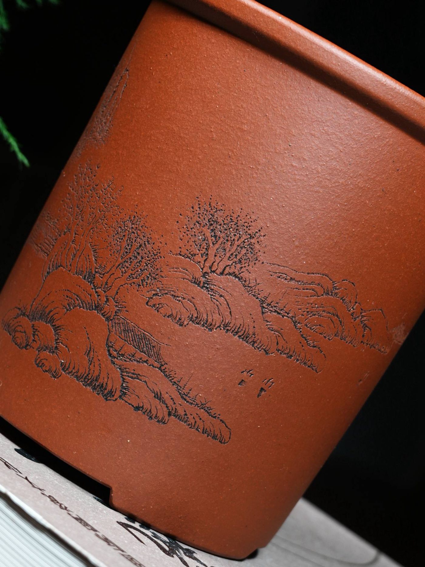 经典圆盆 · 紫砂花盆 实拍角度9