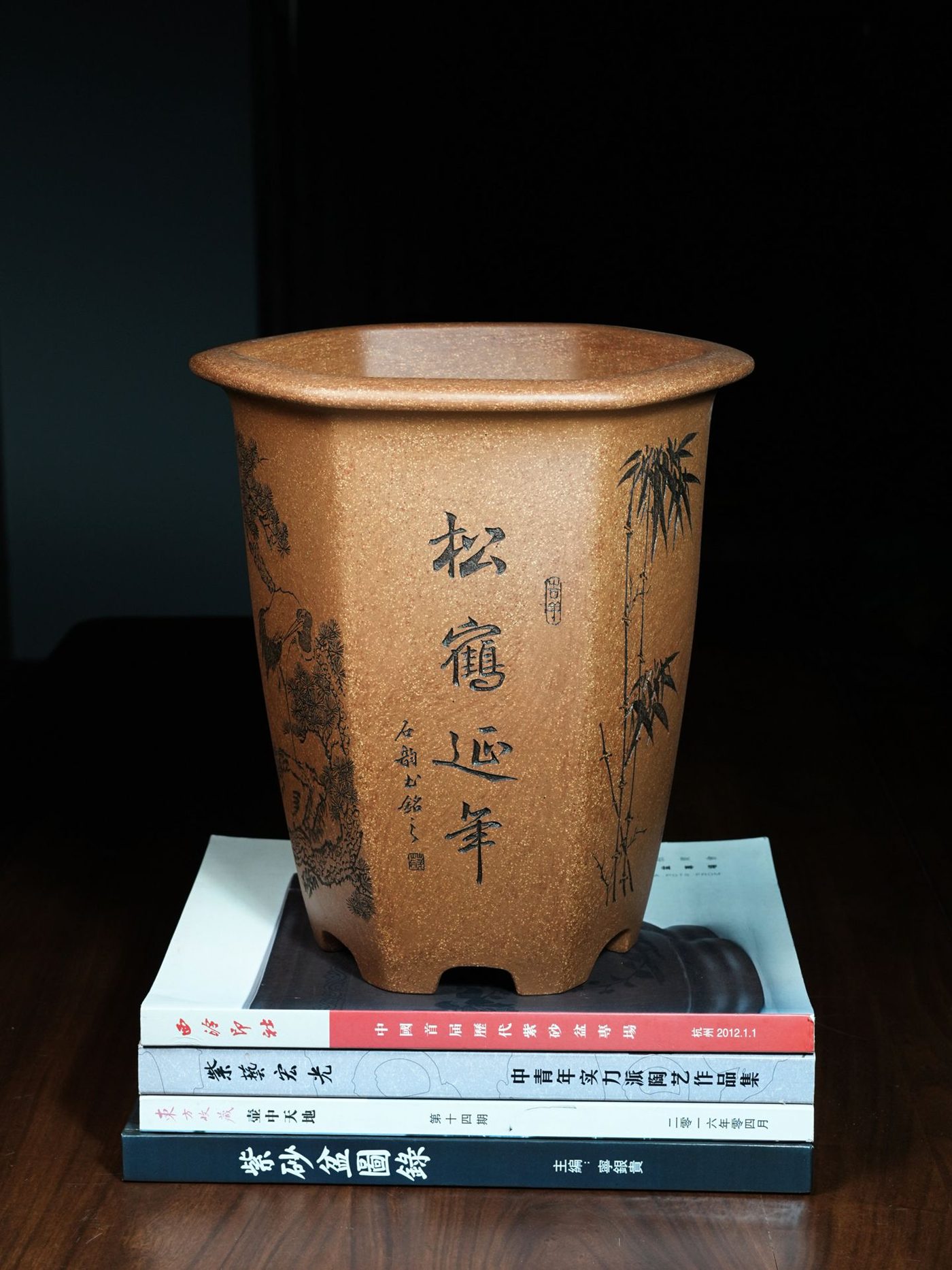 飘口六方金钟紫砂兰花盆 实拍角度3