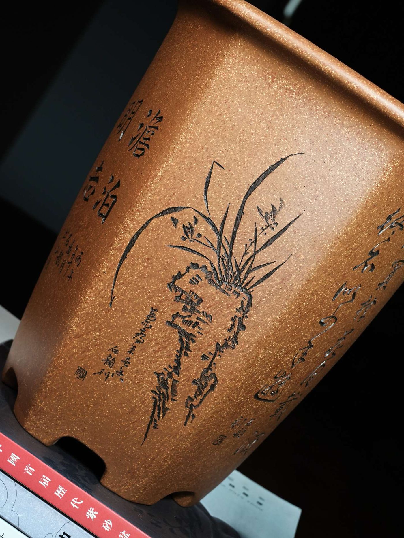 飘口六方金钟紫砂兰花盆 实拍角度12