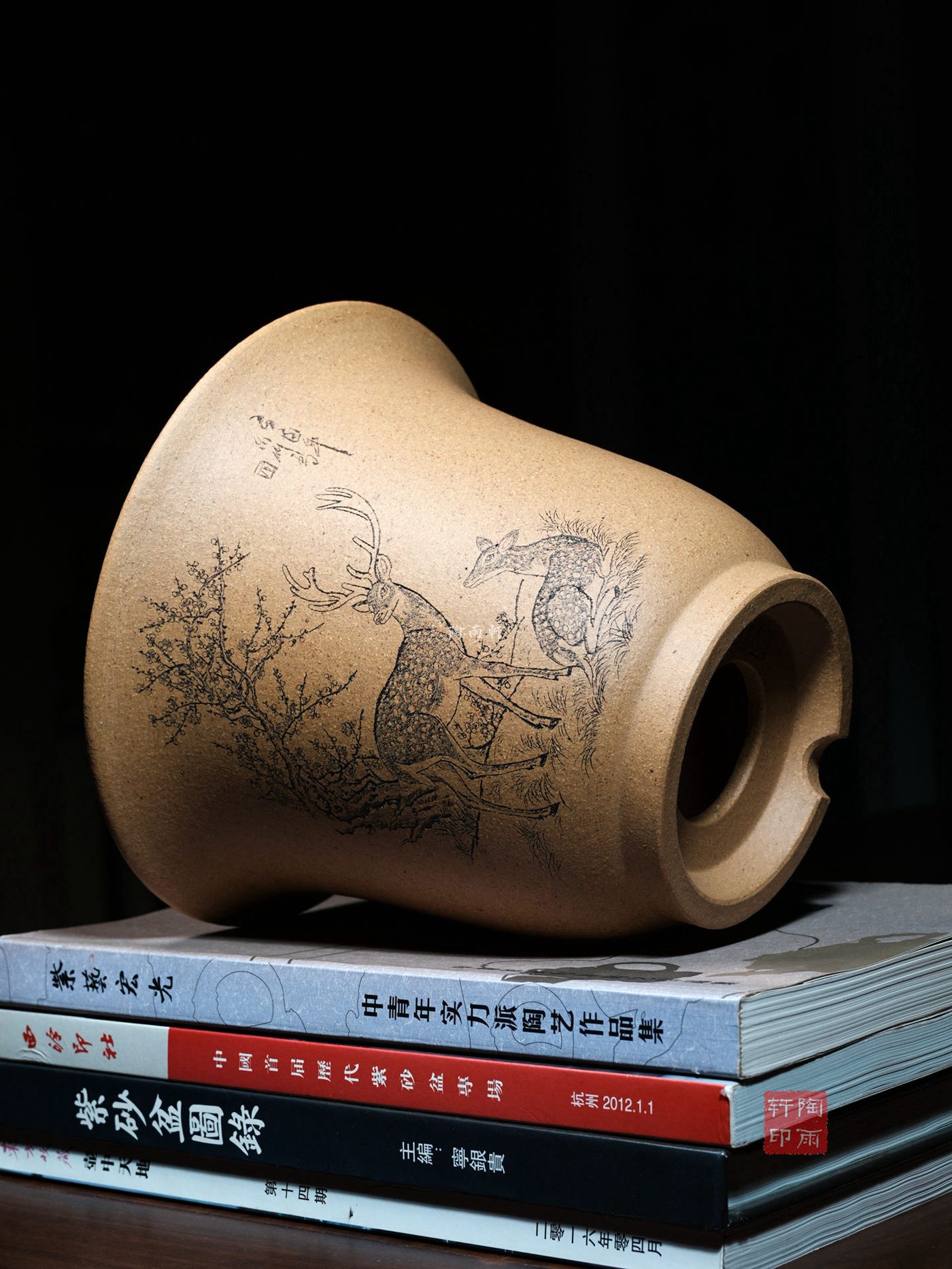 双鹿小金钟 · 紫砂花盆 实拍角度5